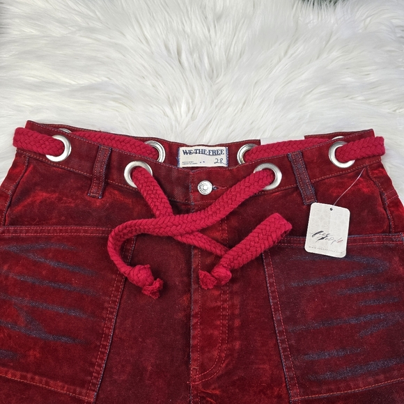 We The Free RARE Red Rio Flocked Moxie Barrel Jeans 28 - Picture 8 of 14